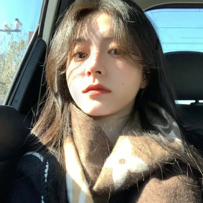 生于贝纳维德斯