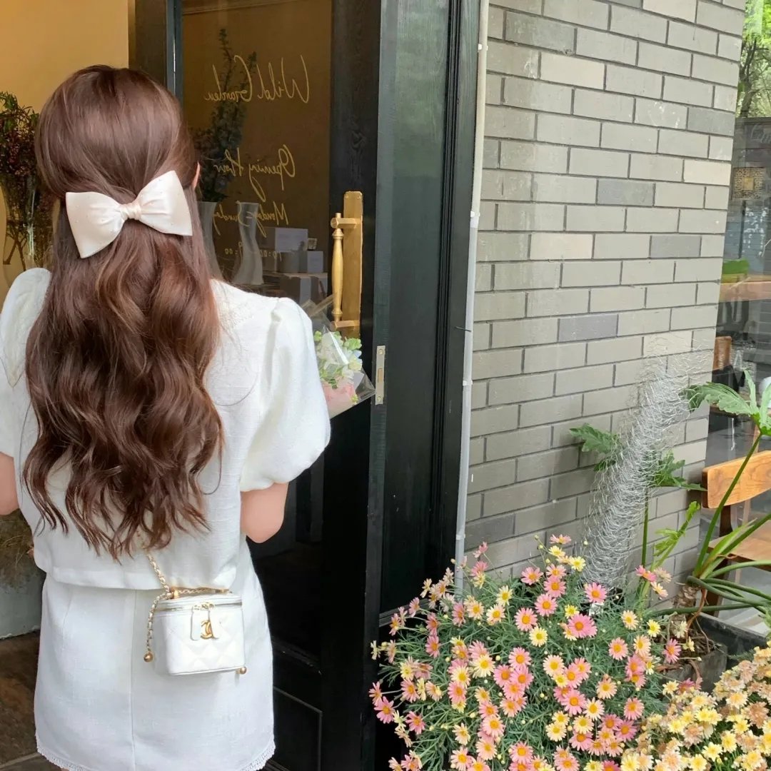 家有乖孙，衣锦还乡